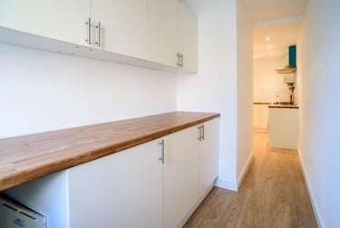 6 bed house, Queens Road East, Beeston, NG92GS - Image 2